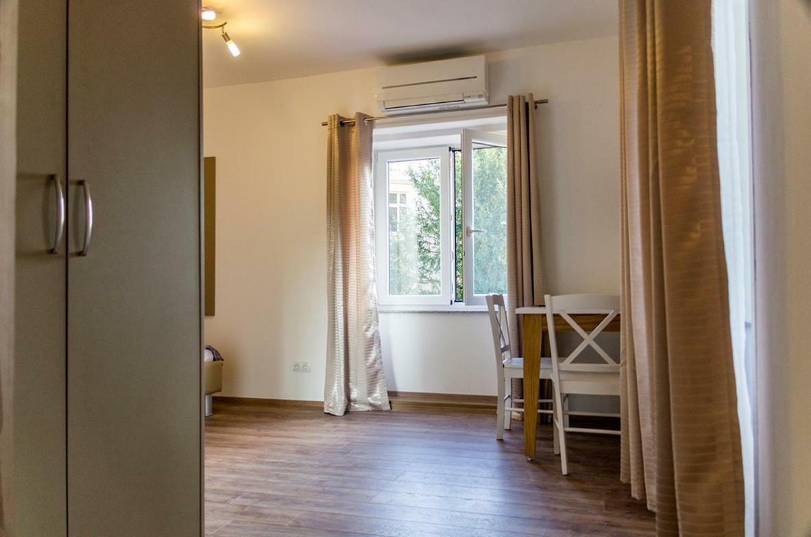 Guesthouse Klaudia Abbazia Esterno foto